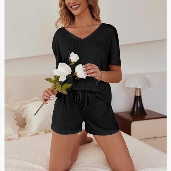 Women’s Two Piece Lounge Set / Shorts Pajama Set / Ribbed Knit Outfit - Picture 2 of 3